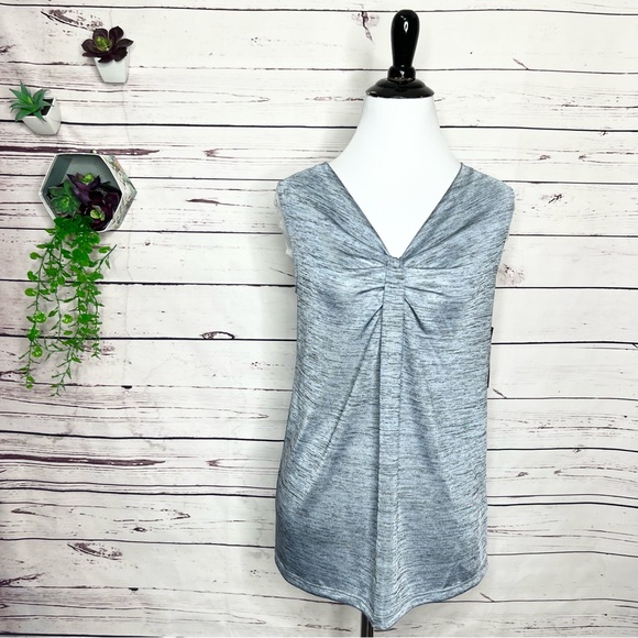 NWT Worthington Sleeveless Twist Detail Top Size Small Petite Chambray Heather - Picture 1 of 9